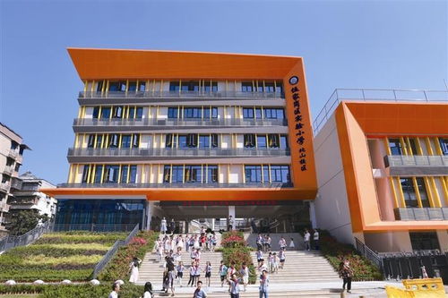 全市40万中小学生9月1日开学 各校 花样 迎新 多所学校全新亮相