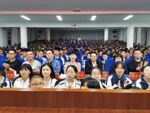 中山大学福建招生组赴漳州市开展招生宣传活动